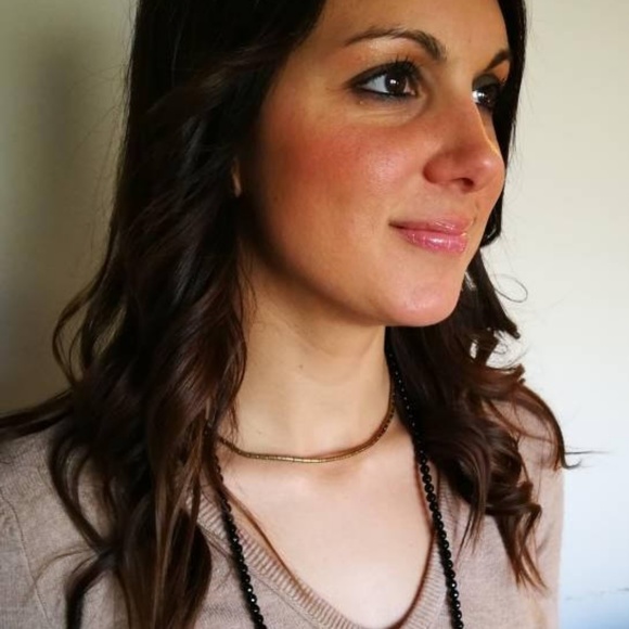 Handmade: gold hematite thin choker necklace - Picture 6 of 7